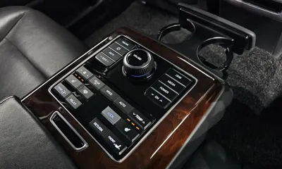 Hyundai Equus