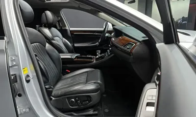 Genesis EQ900