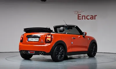 MINI Cooper Convertible