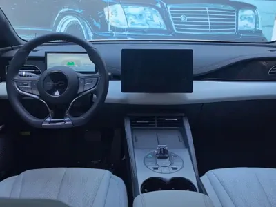 BYD 海豹06