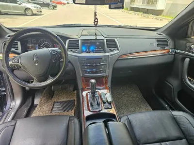 Lincoln MKS