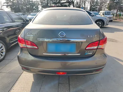 Nissan Sylphi