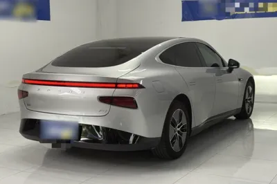 Xpeng P7