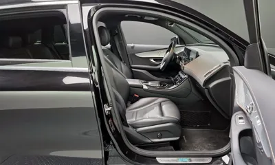 Mercedes-Benz EQC