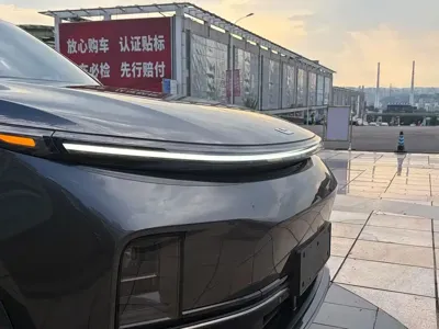 Li Auto Li L8