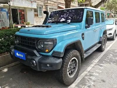 212 212 T01
