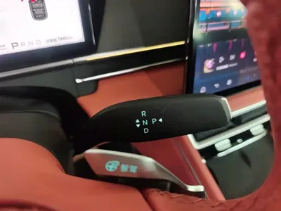 BYD 唐L