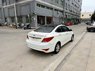 Hyundai Verna
