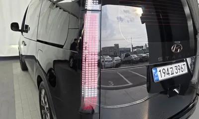 Hyundai Staria