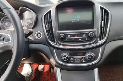 Baojun 560