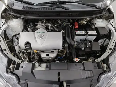 Toyota Yaris L