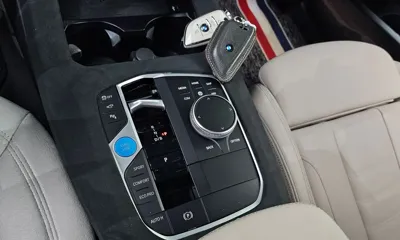 BMW iX3