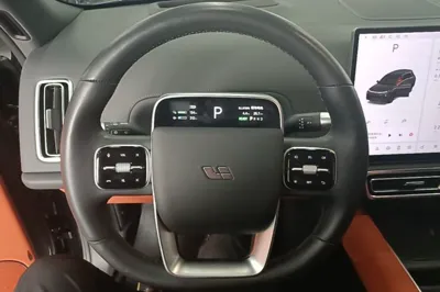 Li Auto L8