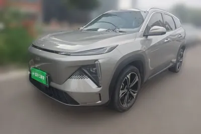 Geely Galaxy L7