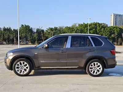 BMW X5 (Import)