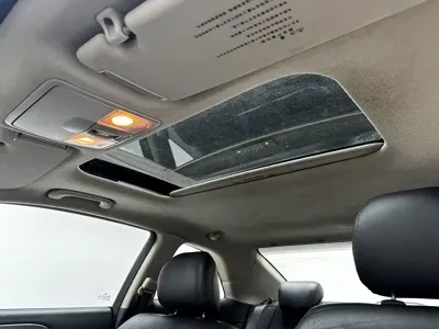 Kia Shuma