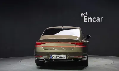 Genesis G90