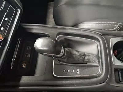 Roewe i5