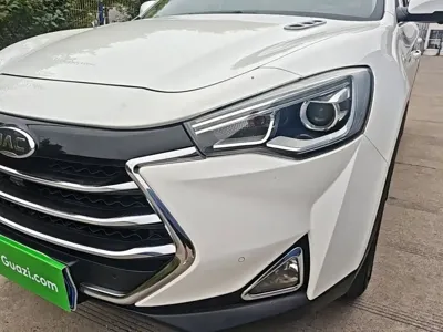 JAC Refine S7
