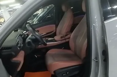 Nio EC6