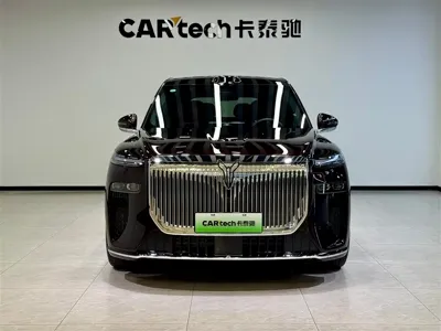 Voyah 岚图泰山