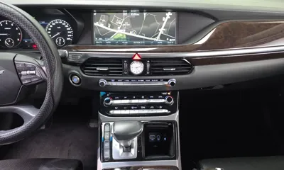 Genesis EQ900