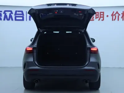 Mercedes-Benz GLA AMG