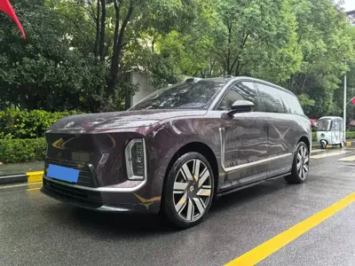 Nio ES9