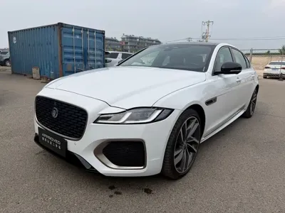 Jaguar XFL