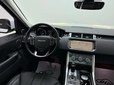 Land Rover Sport