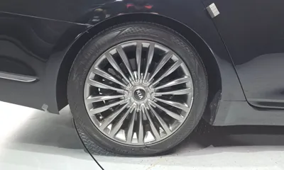 Kia K9