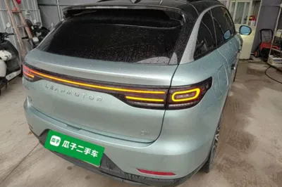 Leapmotor C11
