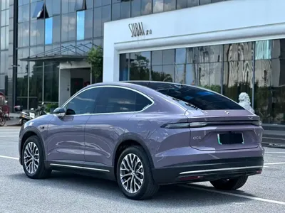 Nio EC6