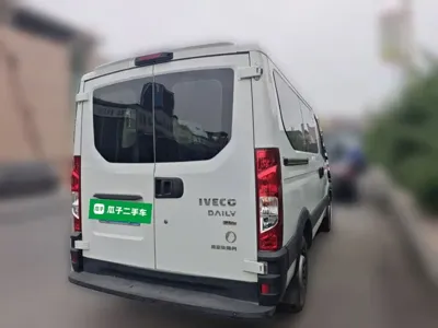 IVECO Ousheng