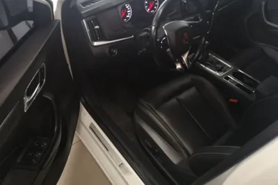 Roewe i6