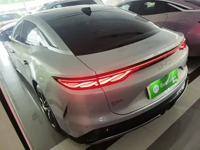 BYD 汉L