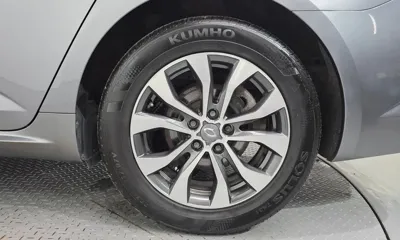 Renault-KoreaSamsung SM6