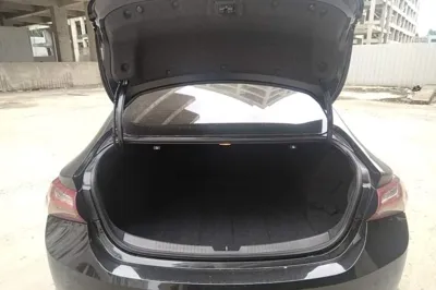 Chevrolet Malibu XL