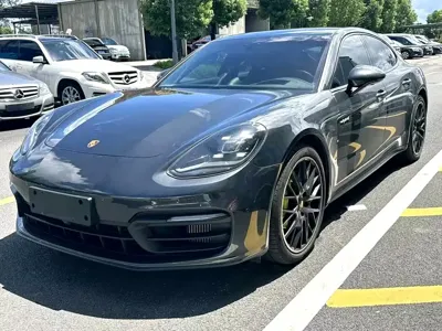 Porsche Panamera Hybrid