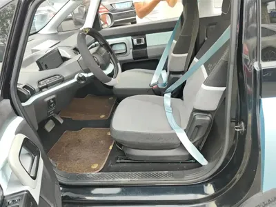 Baojun E300