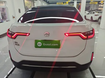 Nio EC6