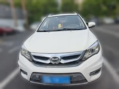 BYD S7