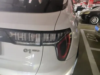 Lynk & Co 01