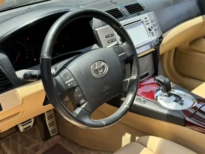 Toyota Reiz