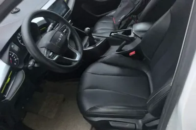 Roewe i5
