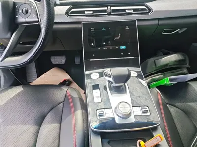 BAIC X7