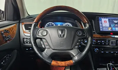 Hyundai Equus