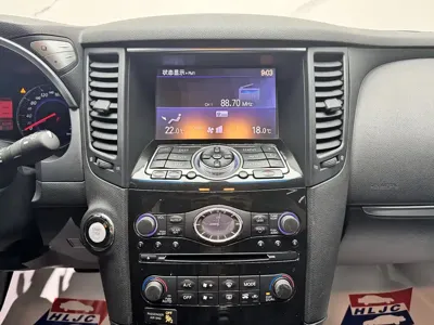 Infiniti FX