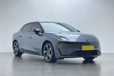 Lynk & Co 07