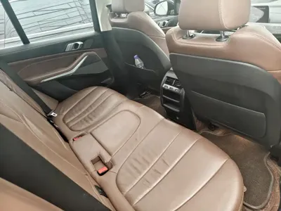 BMW X5 (Import)
